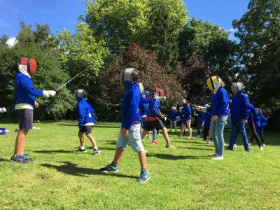 fencing activity camp uk london england kids teenagers