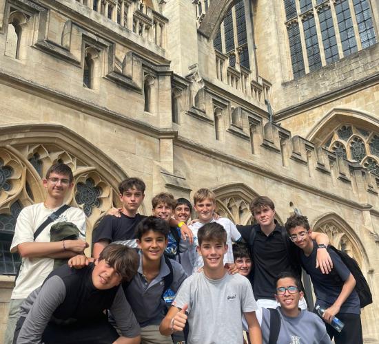 The Ultimate Guide to UK Summer Camps for Kids and Teens