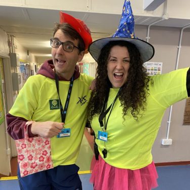 amazing summer jobs for teachers at xuk